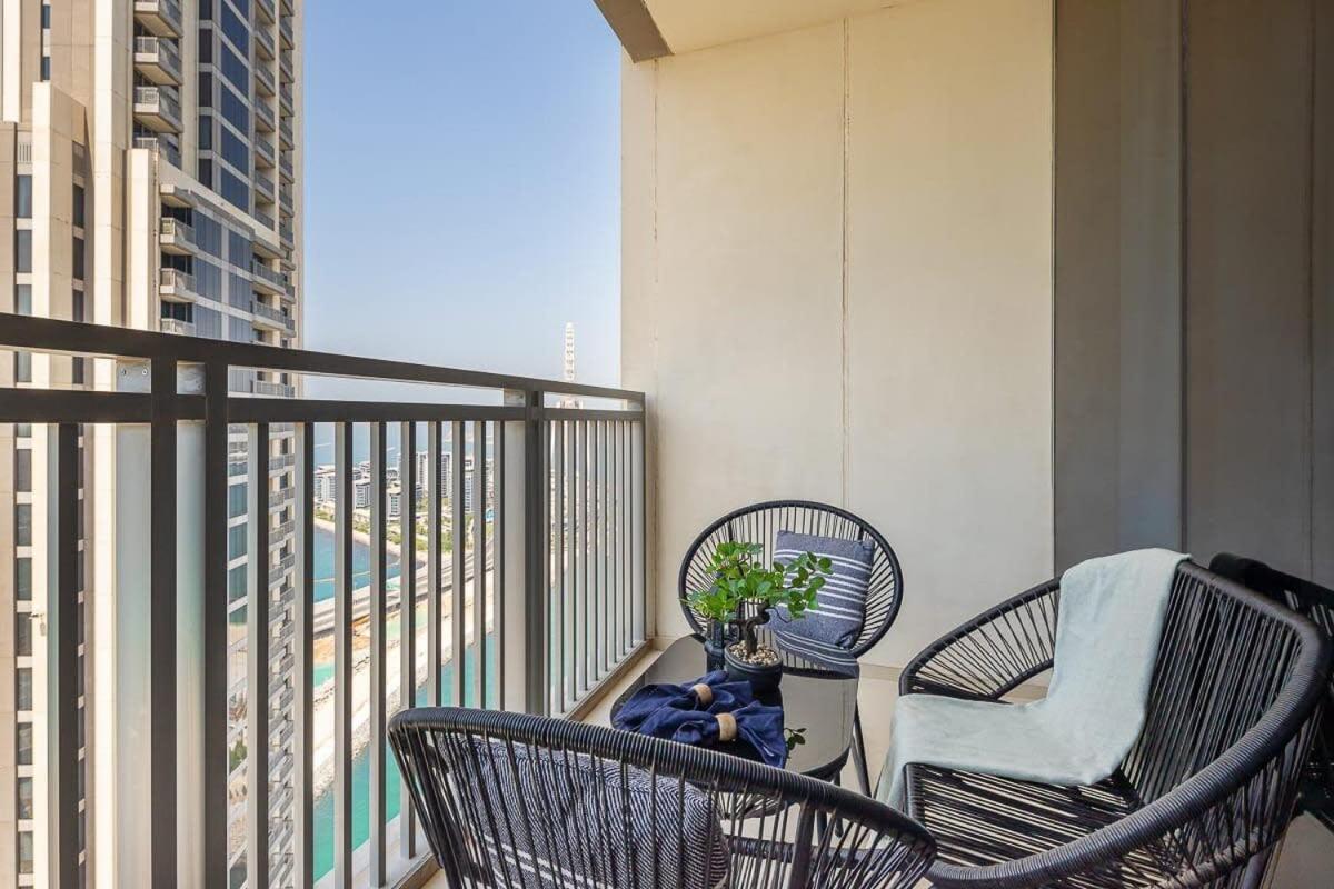 Frank Porter - 5242 Emaar Tower Dubai Exteriör bild